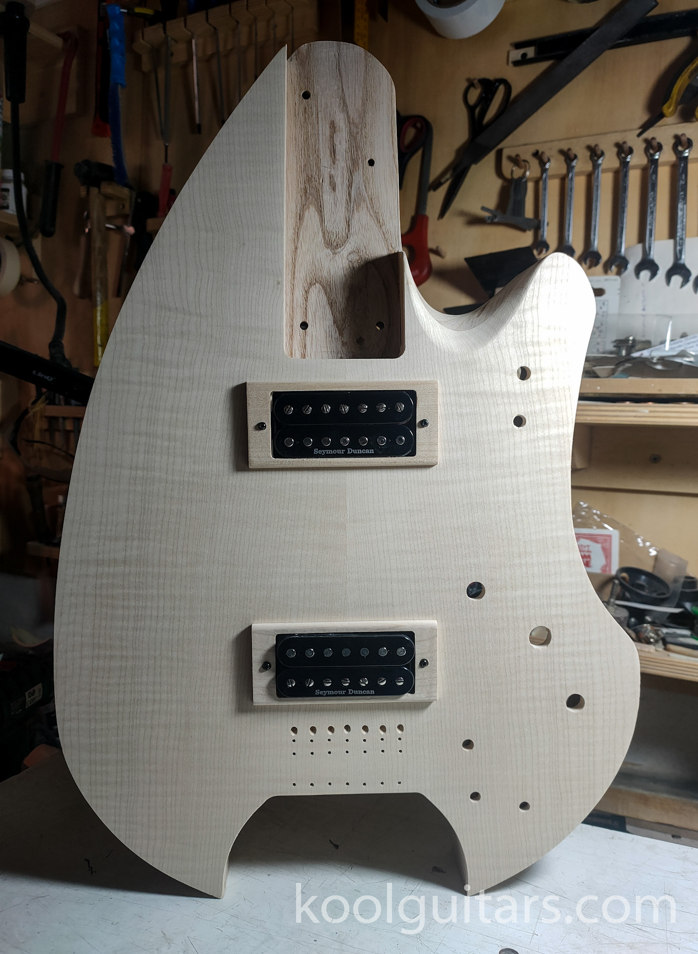 koolguitars, alder, maple, ebony fretboard