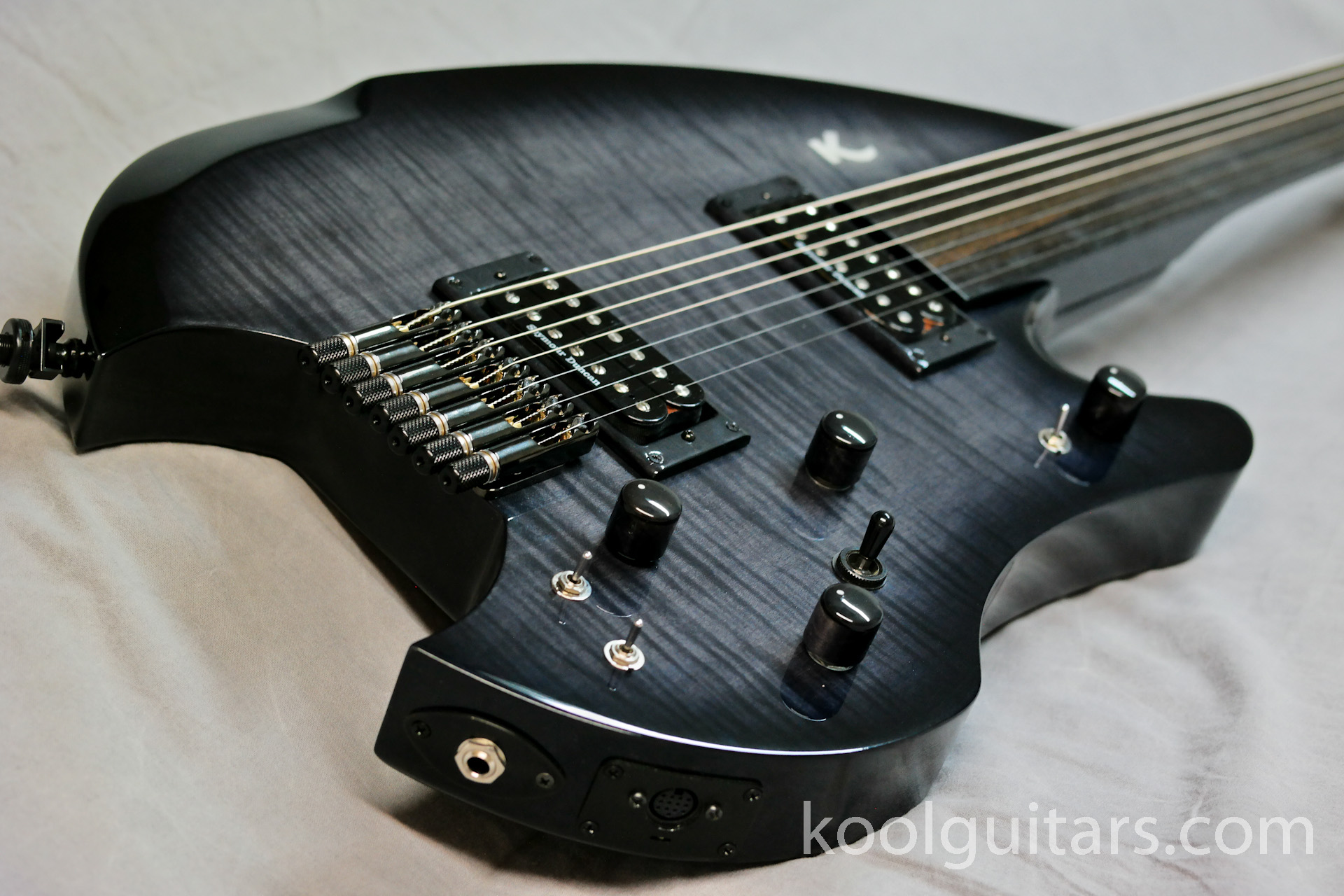 oud elettrico, fretless guitar, chitarra liuteria elettrica, electric ud, 7 strings guitar