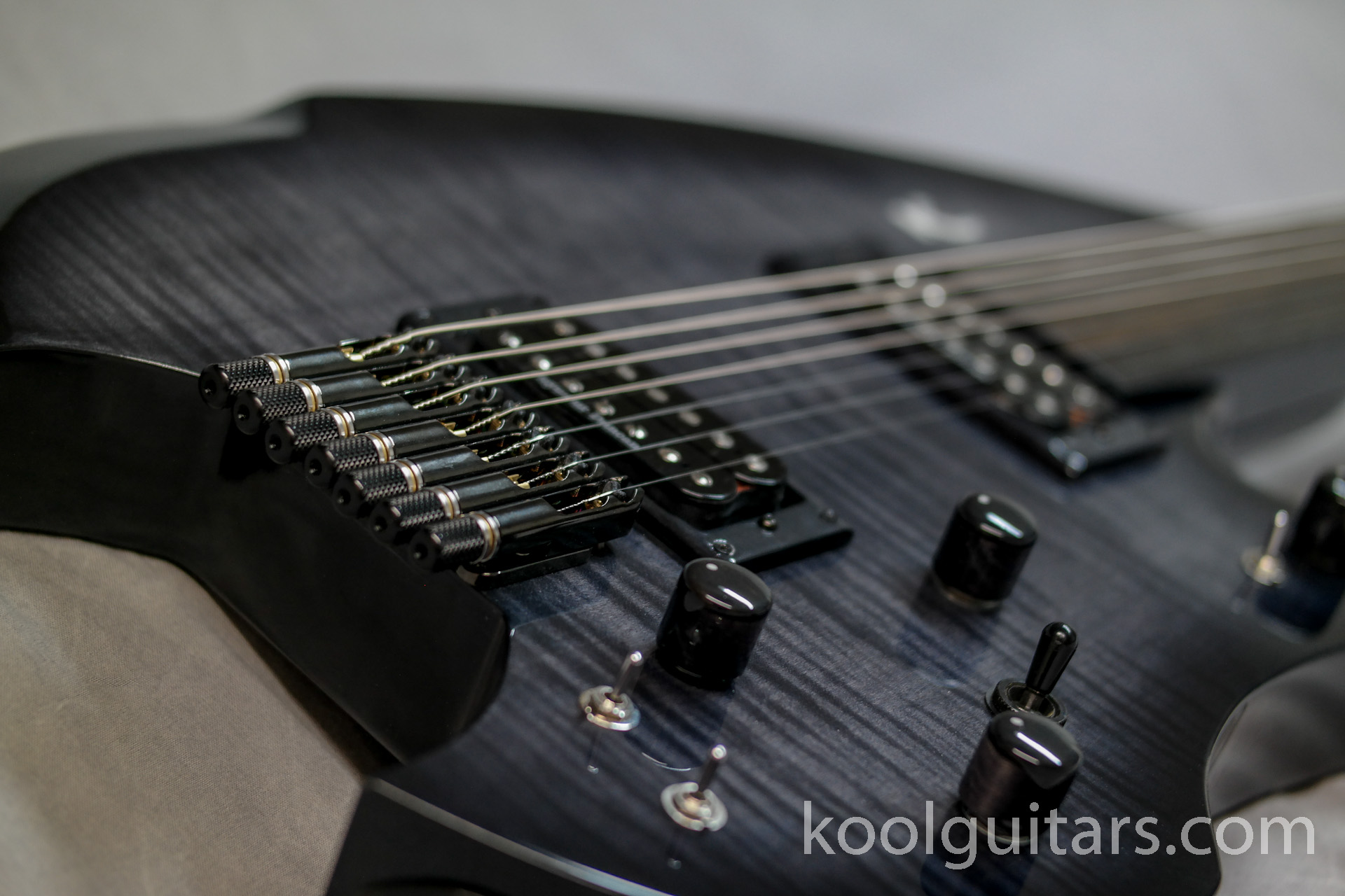 electric oud 7 strings midi/piezo